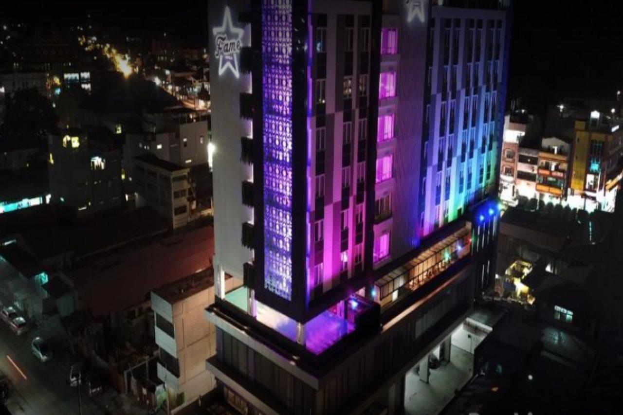 Fox Hotel ג'איפורה מראה חיצוני תמונה