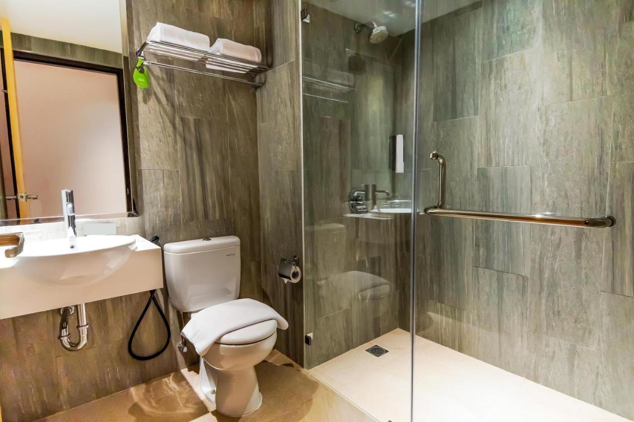 Fox Hotel ג'איפורה מראה חיצוני תמונה