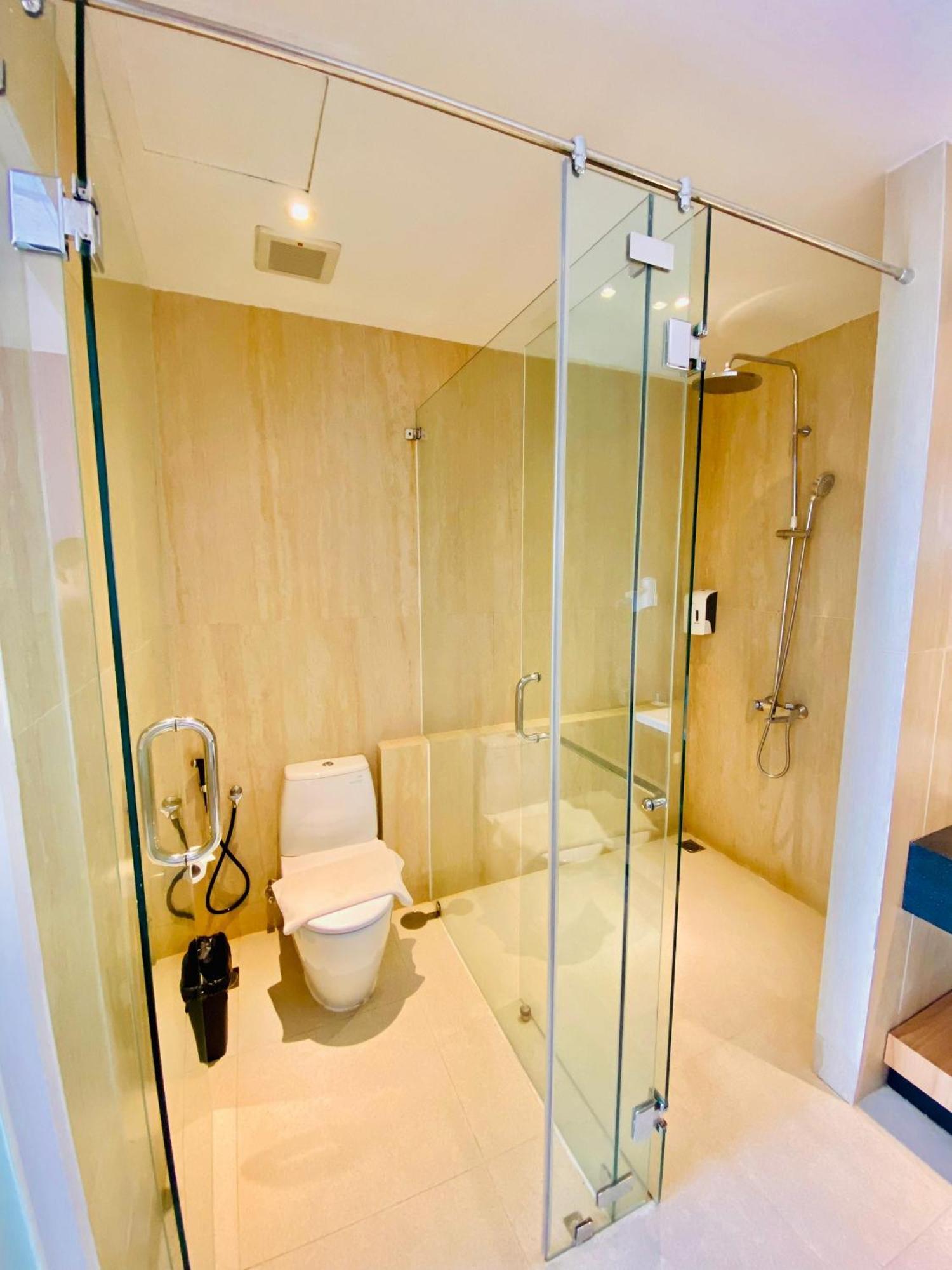 Fox Hotel ג'איפורה מראה חיצוני תמונה