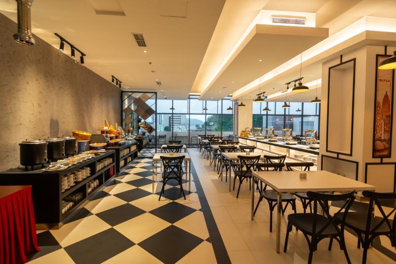 Fox Hotel ג'איפורה מראה חיצוני תמונה