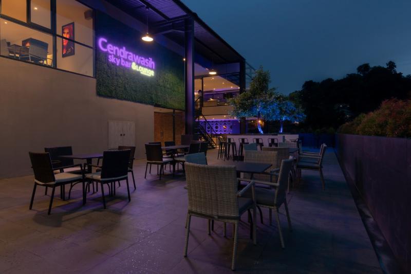 Fox Hotel ג'איפורה מראה חיצוני תמונה