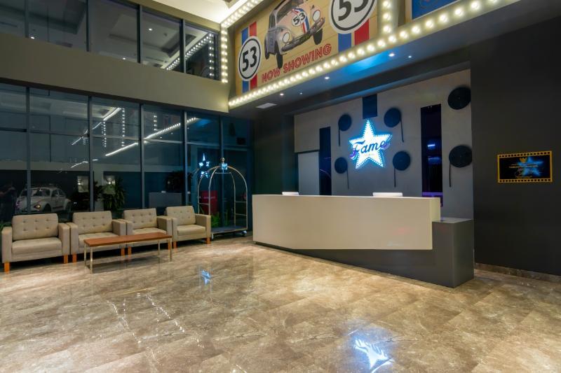 Fox Hotel ג'איפורה מראה חיצוני תמונה